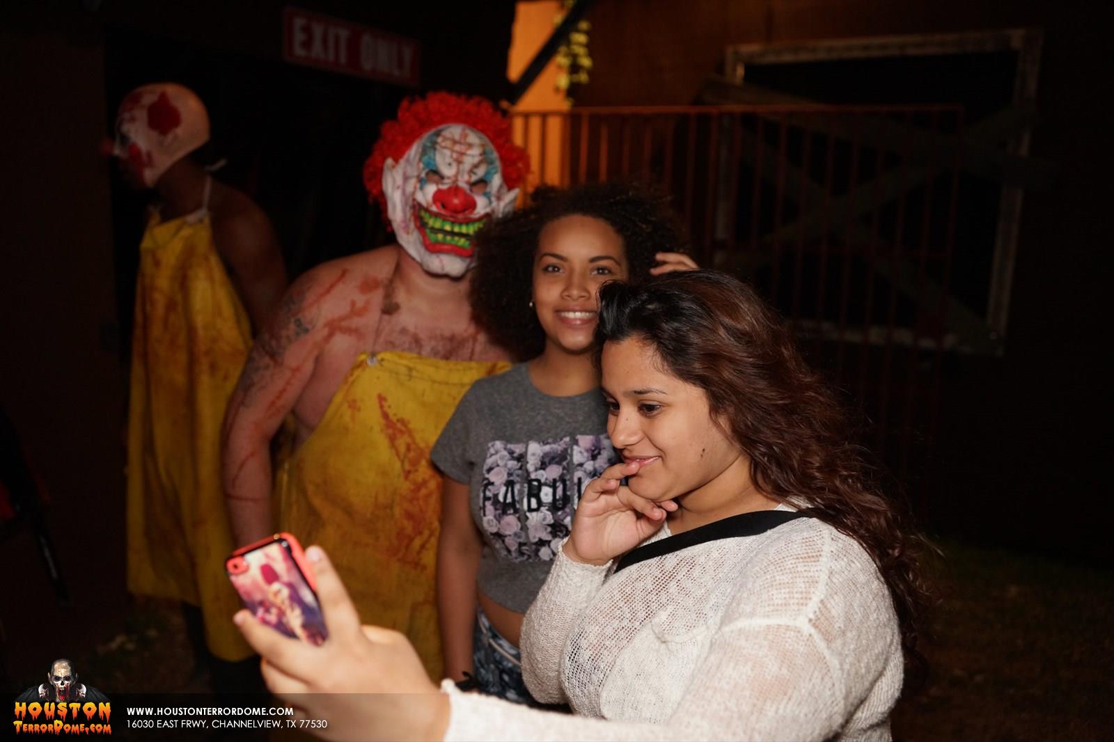 Selfies with the evil clown.